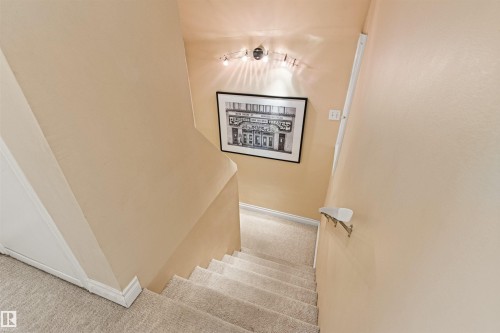 10741 70 Avenue Nw, Edmonton, AB 