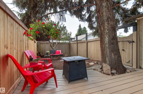 10741 70 Avenue Nw, Edmonton, AB 