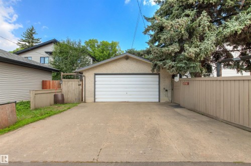10741 70 Avenue Nw, Edmonton, AB 