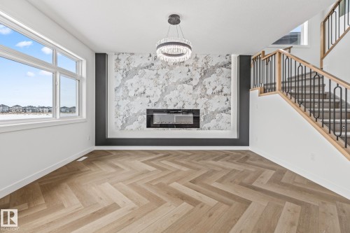 416 Pine Point(E), Leduc, AB 