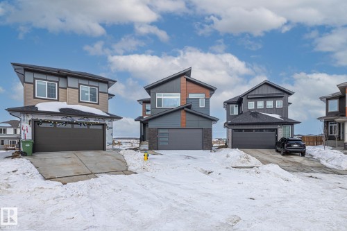 416 Pine Point(E), Leduc, AB 
