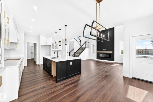 753 Astoria Way, Devon, AB 