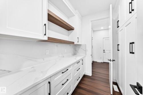 753 Astoria Way, Devon, AB 