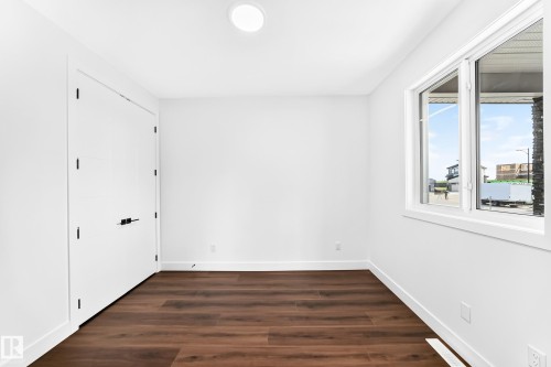 753 Astoria Way, Devon, AB 
