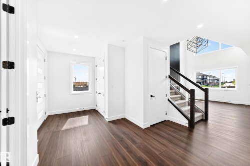 753 Astoria Way, Devon, AB 