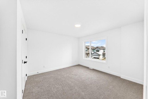 753 Astoria Way, Devon, AB 