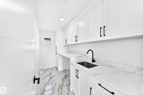 753 Astoria Way, Devon, AB 