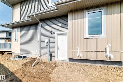 753 Astoria Way, Devon, AB 