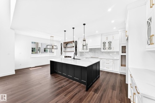 753 Astoria Way, Devon, AB 