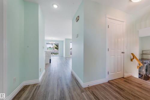 13023 Hudson Way Nw, Edmonton, AB 