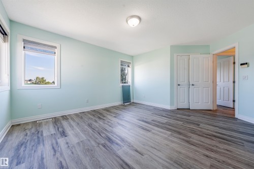 13023 Hudson Way Nw, Edmonton, AB 