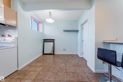 13023 Hudson Way Nw, Edmonton, AB 
