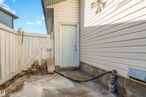 13023 Hudson Way Nw, Edmonton, AB 