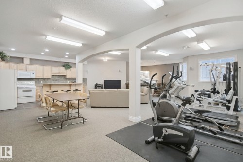 #203 10178 117 St Nw, Edmonton, AB 