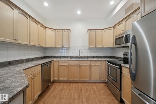 #203 10178 117 St Nw, Edmonton, AB 