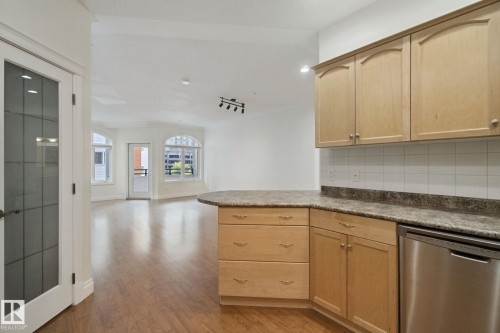 #203 10178 117 St Nw, Edmonton, AB 