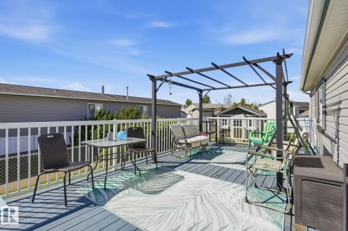 234 Oak Wood Drive Northwest, Edmonton, AB 