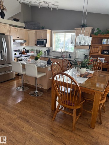 4452 40 Street, Drayton Valley, AB 