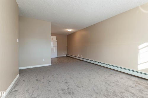 #B01 10620 104 St Nw, Edmonton, AB 