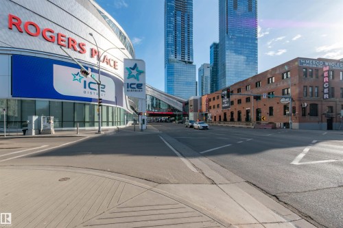 #B01 10620 104 St Nw, Edmonton, AB 