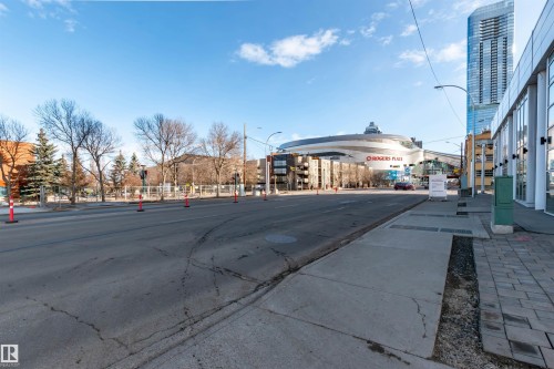 #B01 10620 104 St Nw, Edmonton, AB 