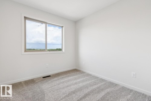 87 Gambel Loop, Spruce Grove, AB - Indoor Photo Showing Other Room
