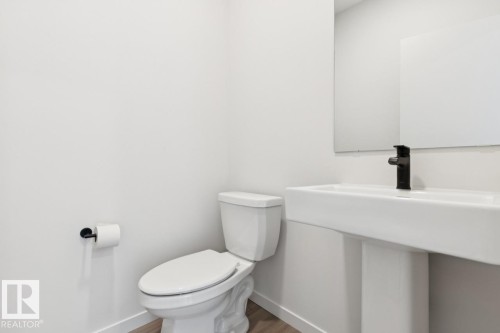 87 Gambel Loop, Spruce Grove, AB - Indoor Photo Showing Bathroom