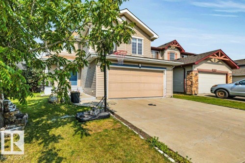2426 34A Avenue Nw, Edmonton, AB 