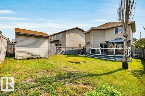 2426 34A Avenue Nw, Edmonton, AB 
