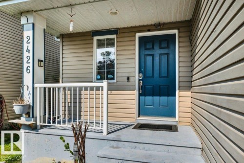 2426 34A Avenue Nw, Edmonton, AB 