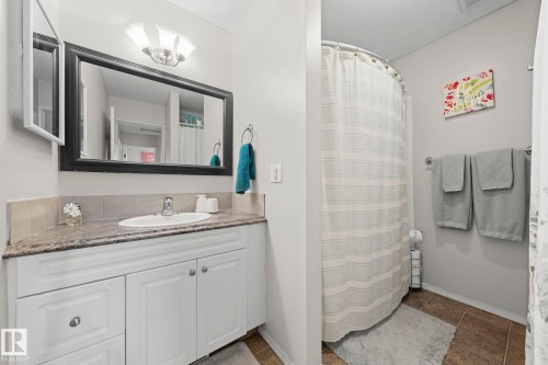 17123 109 Street Nw, Edmonton, AB 