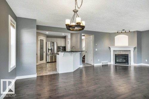 19 Leyland, Spruce Grove, AB 