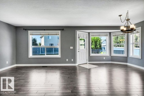19 Leyland, Spruce Grove, AB 
