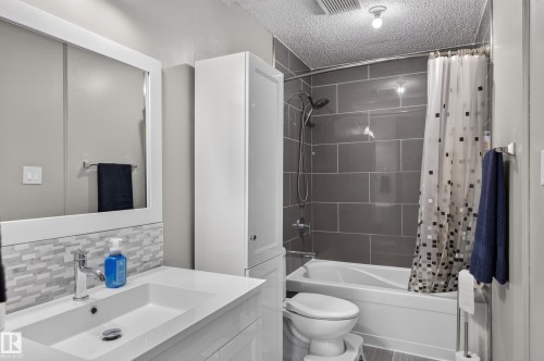 17311 101 Street Nw, Edmonton, AB 