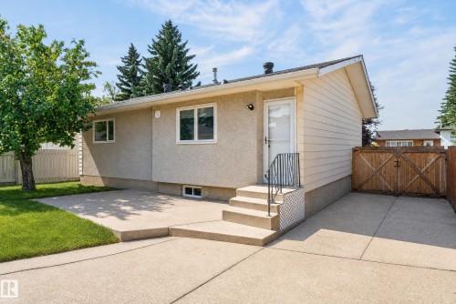 17311 101 Street Nw, Edmonton, AB 