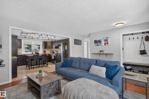 17311 101 Street Nw, Edmonton, AB 