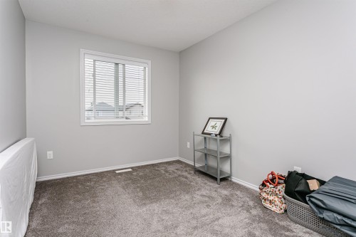 21931 91 Avenue Nw, Edmonton, AB - Indoor