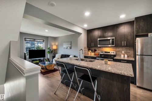 #33 3025 151 Av Nw, Edmonton, AB 