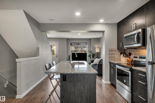 #33 3025 151 Av Nw, Edmonton, AB 