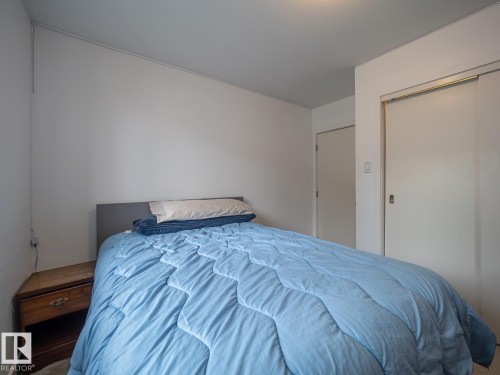 16706 80 Avenue Nw, Edmonton, AB 