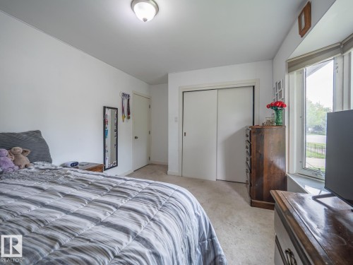 16706 80 Avenue Nw, Edmonton, AB 