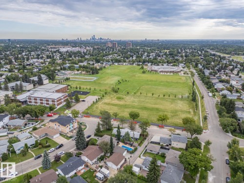 16706 80 Avenue Nw, Edmonton, AB 