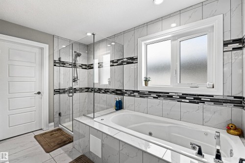 1715 163 Street Sw, Edmonton, AB 
