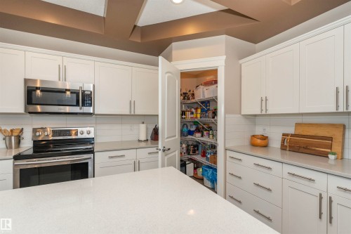 2304 89 Street Sw, Edmonton, AB 