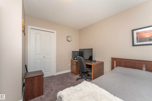 2304 89 Street Sw, Edmonton, AB 