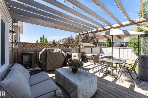 2304 89 Street Sw, Edmonton, AB 