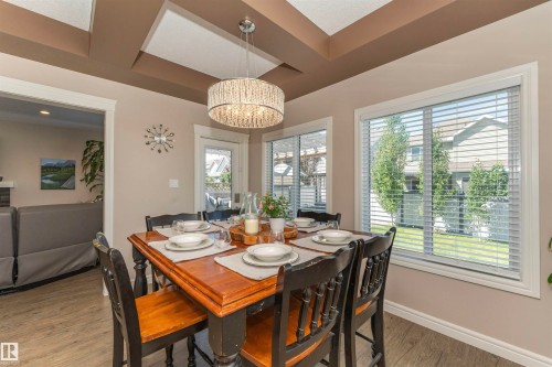 2304 89 Street Sw, Edmonton, AB 