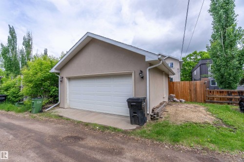 10623 75 Avenue Nw, Edmonton, AB 