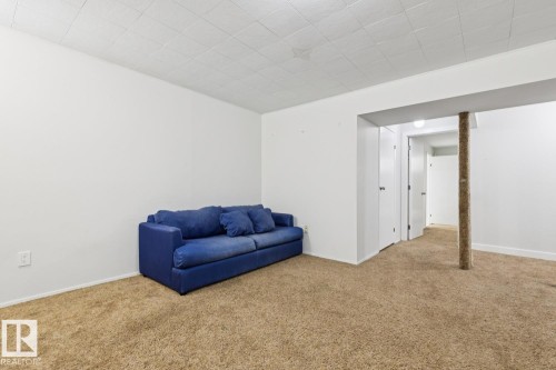 11421 22 Avenue Nw, Edmonton, AB - Indoor