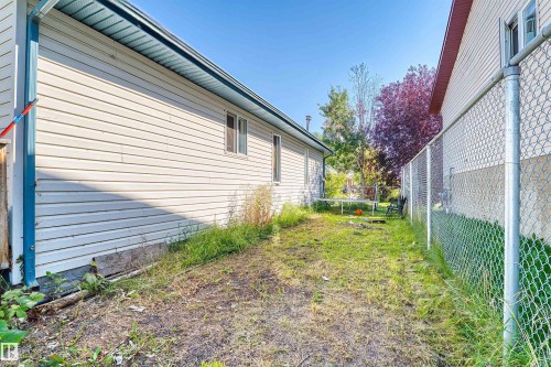 Additional content - 13028 34 Street Nw, Edmonton, AB 